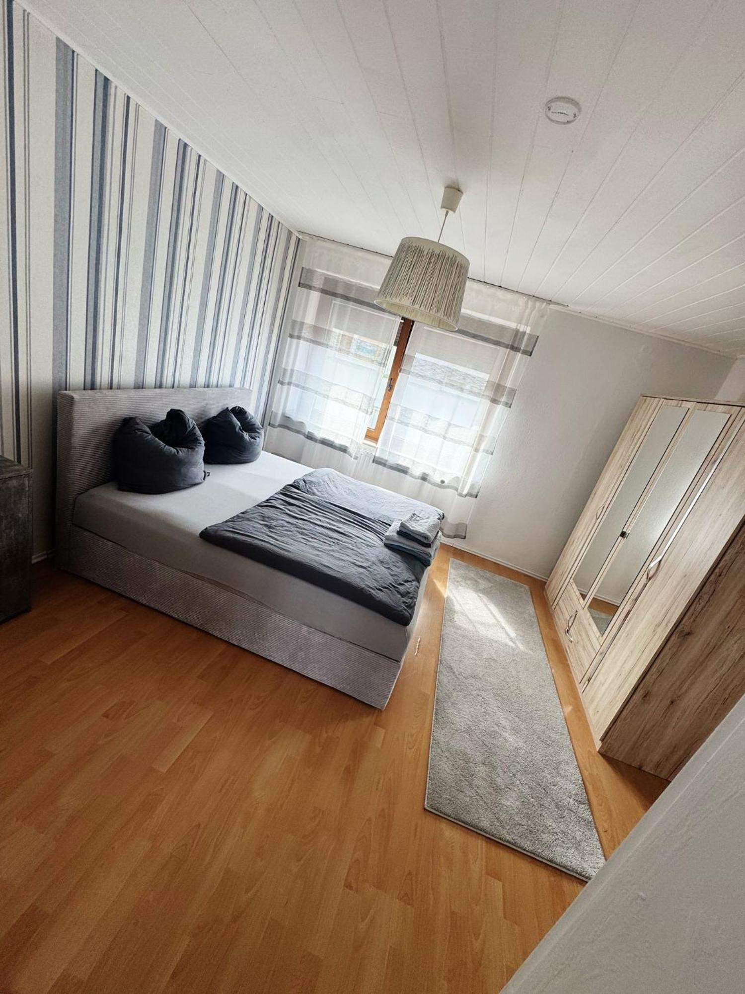 Homestay Duplex Schlafzimmer In Haus Julich